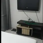 Apto Grande Campinas Cambui, Completo 1 Quarto, Capacidade Para Ate 15 Pessoas Com Conforto Cheg In 24Horas Sob Condicoes Especiais